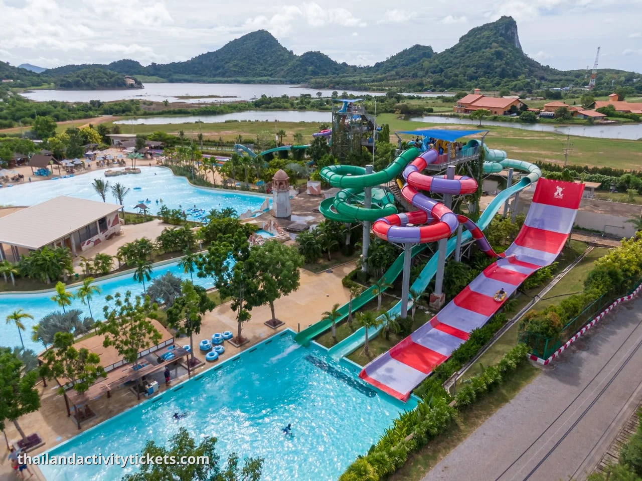 AquaLoop slide Ramayana Water Park Pattaya thrill ride