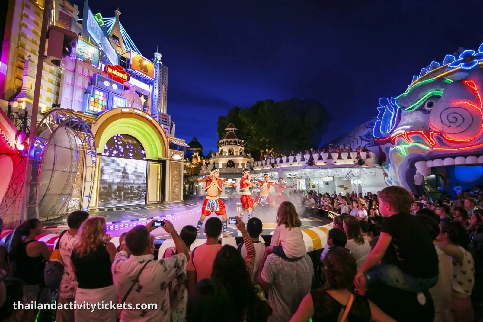 Magical illusions and special effects during Phuket FantaSea night show