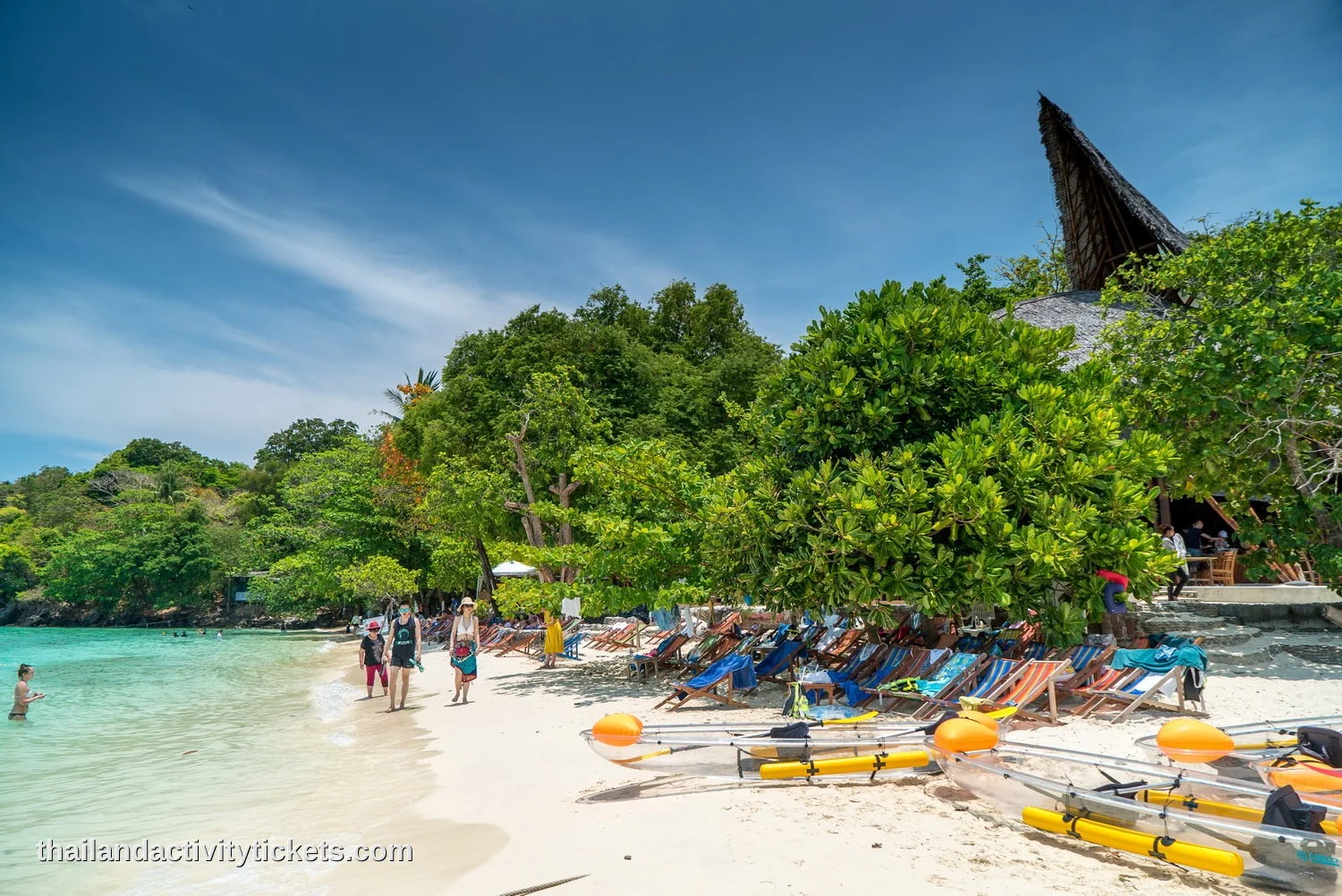 Family enjoying Banana Beach Phuket day tour
