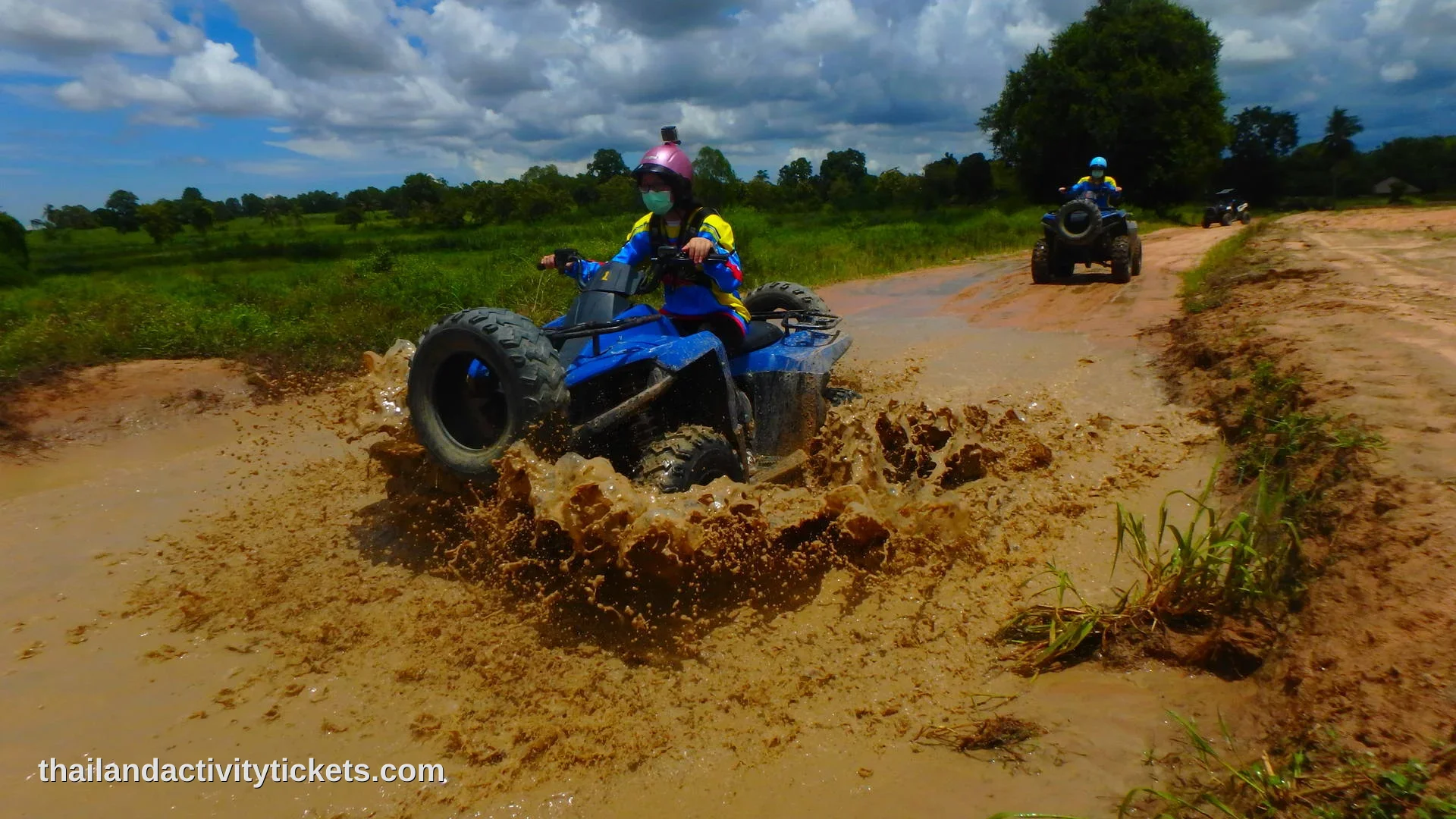 experienced buggy 2 seater 34 km track Pattaya extreme off road driving adventure