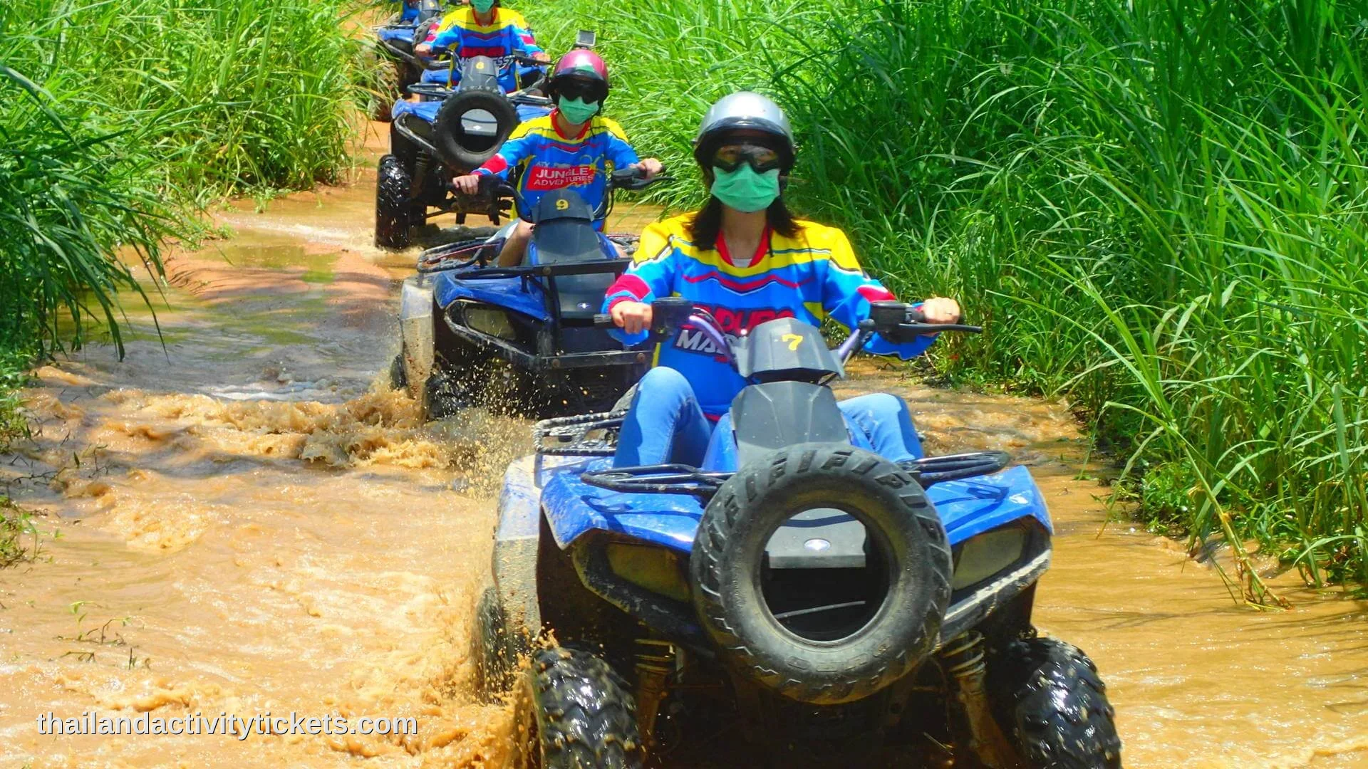 family buggy 4 seater 27 km Pattaya off road adventure beginner friendly ride