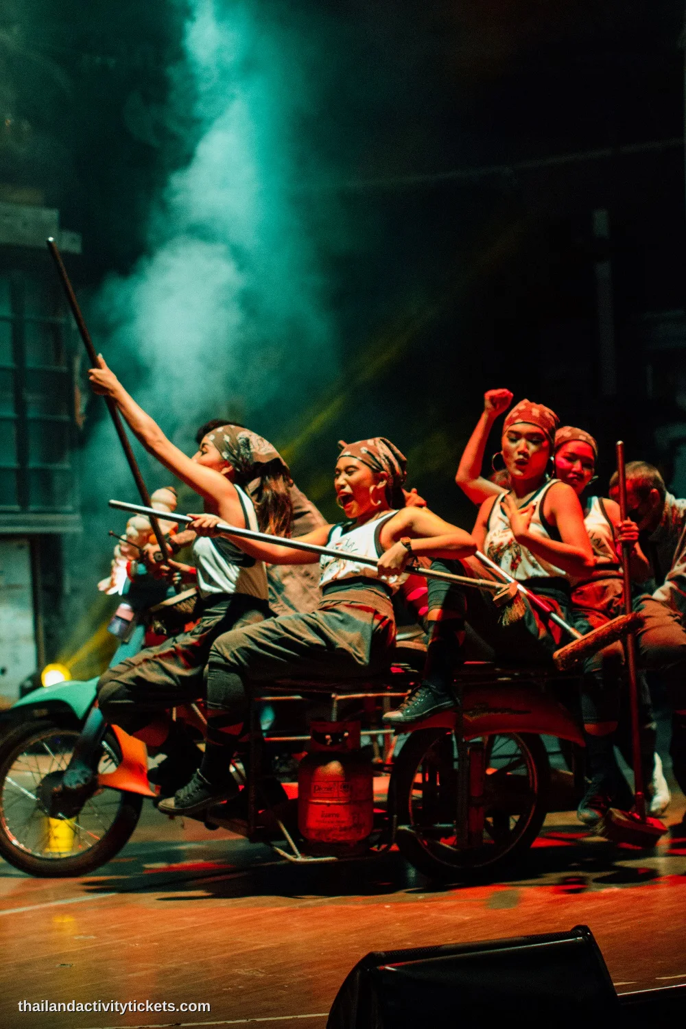 Acrobat performance at Junkyard Theatre Phuket