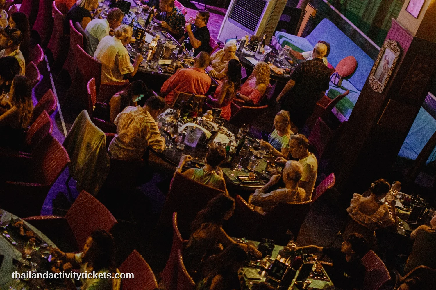 Guests enjoying Junkyard Theatre Phuket show