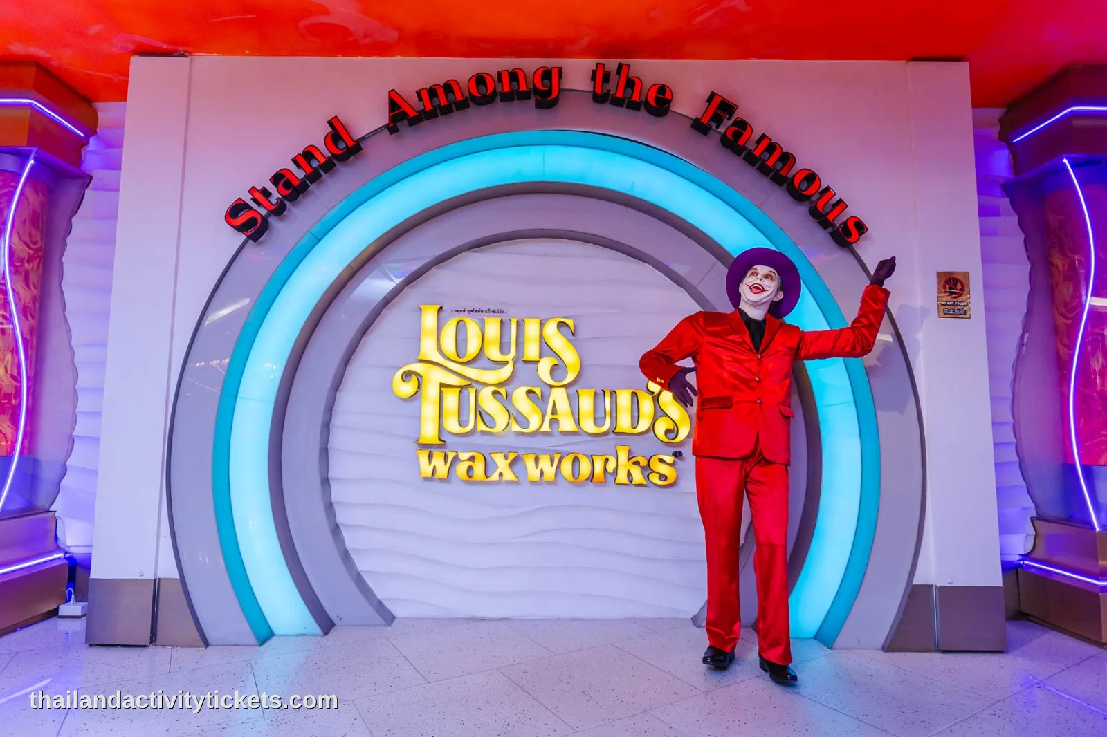 Louis Tussaud’s Waxworks figures inside Ripley’s Pattaya museum