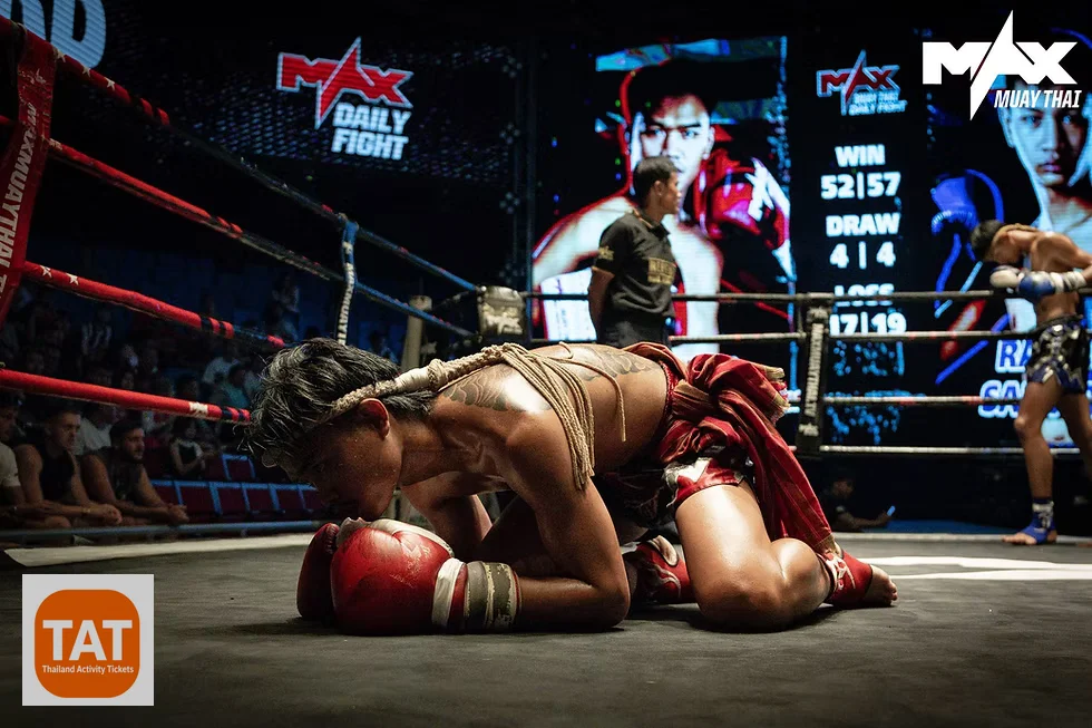 Muay Thai fighters in action at MAX Stadium Pattaya