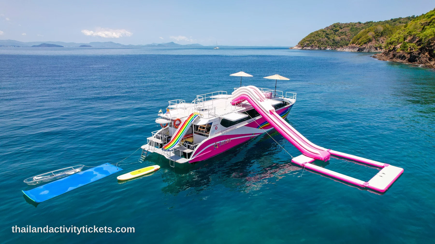Phi Phi and Maiton Island premium speed catamaran tour