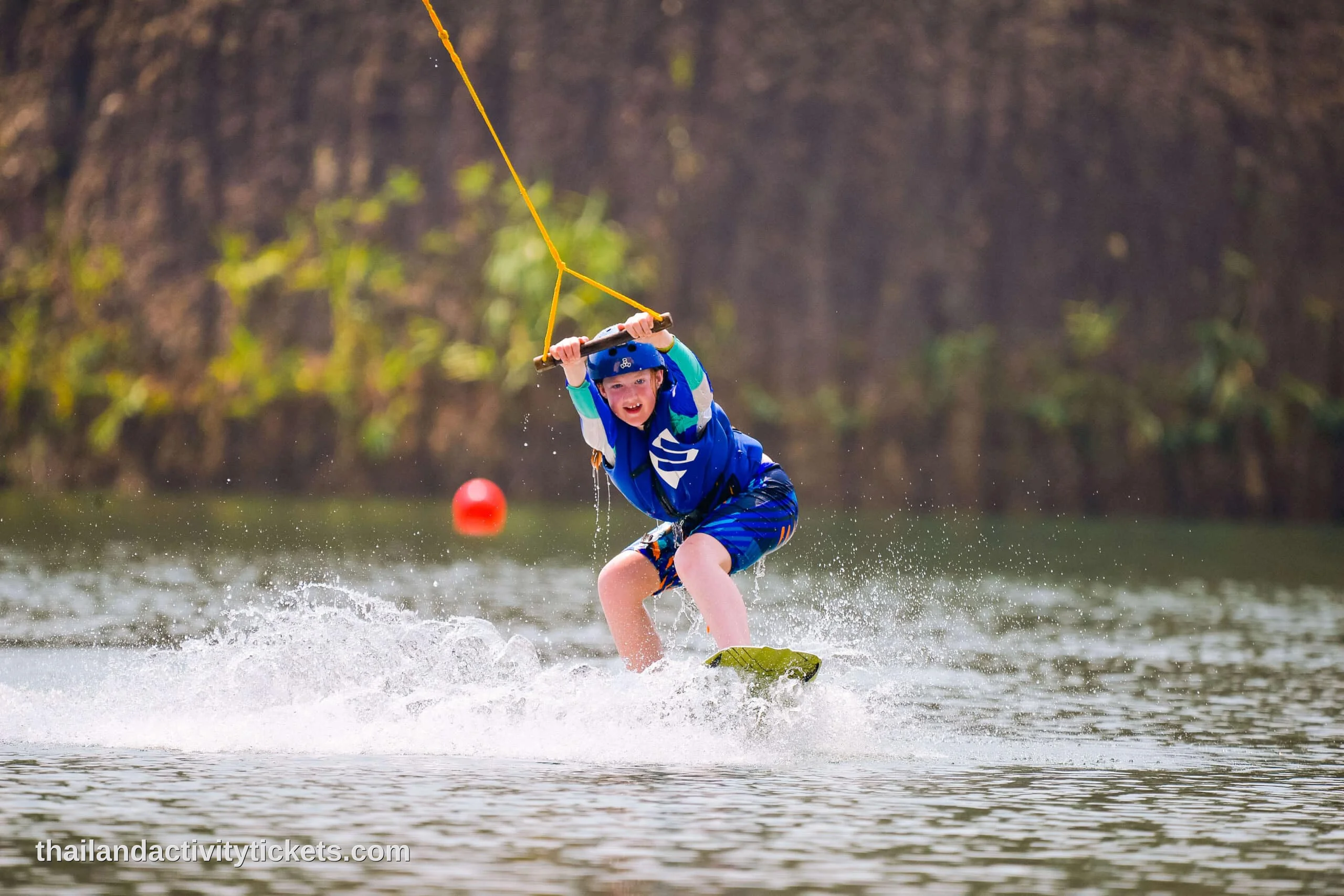 Waterpark ticket with wakeboard 1 hour and shared transfer experience