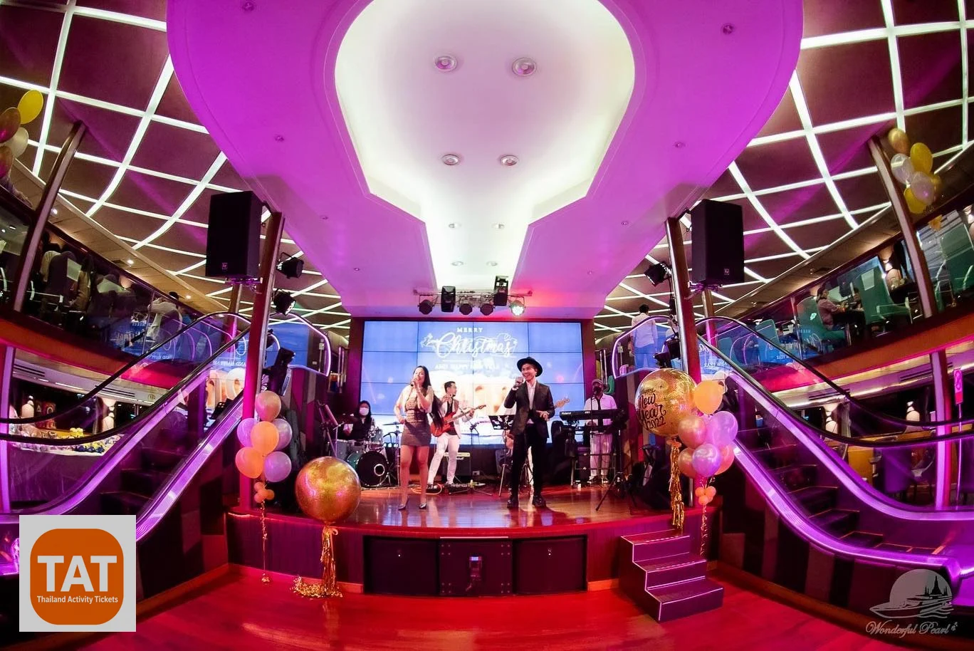 Live music band performing aboard Wonderful Pearl Dinner Cruise
