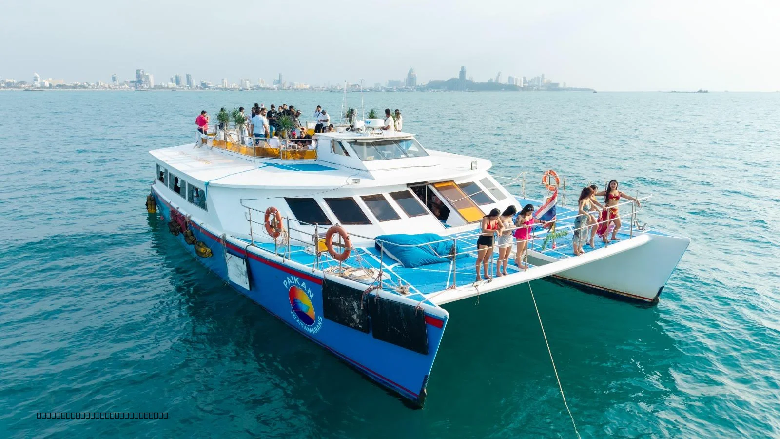 Indian Style Yacht Party Pattaya: Live Dhol, Bhangra & Bollywood Catamaran — photo 6